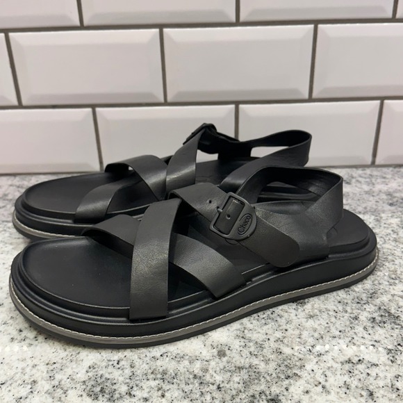 Chaco Womens 10 Townes Midform Sandals Black Leather JCH109472 Strappy - Picture 3 of 9